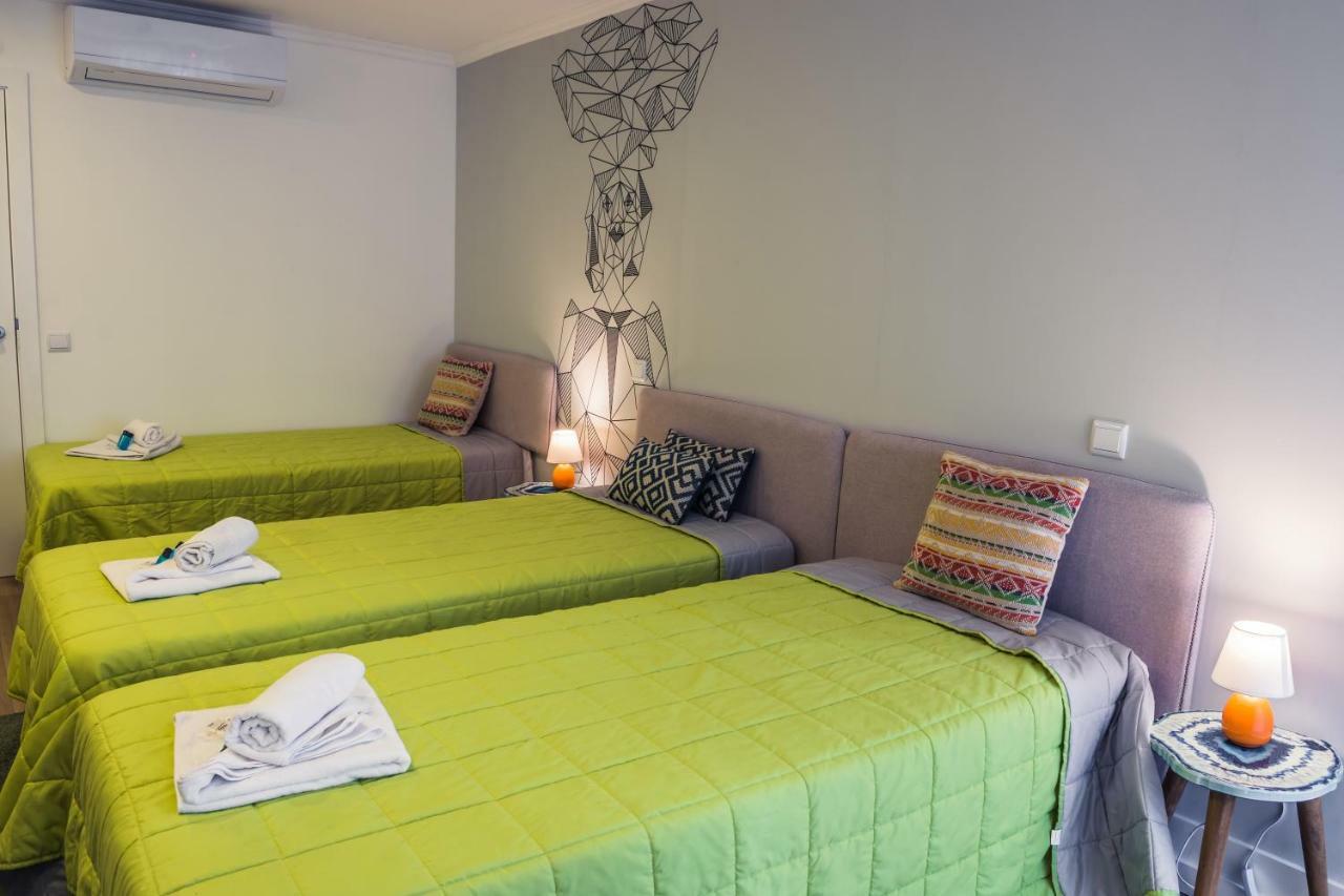 In Barcelos Hostel & Guest House Exterior foto